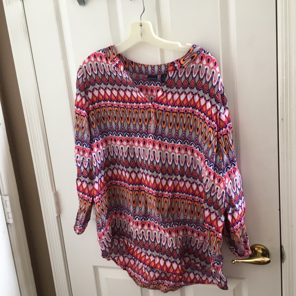 FINAL MARKDOWN Ladies westbound top xl